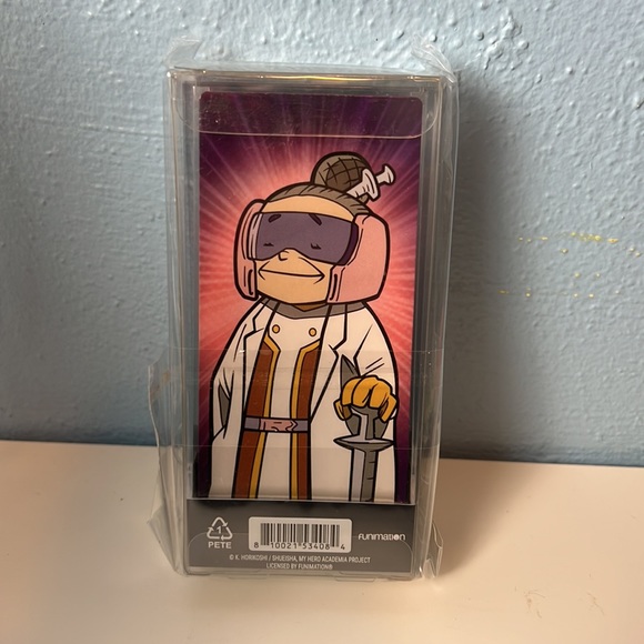 FiGPiN My Hero Academia Recovery Girl 527 Limited Edition - Picture 2 of 2